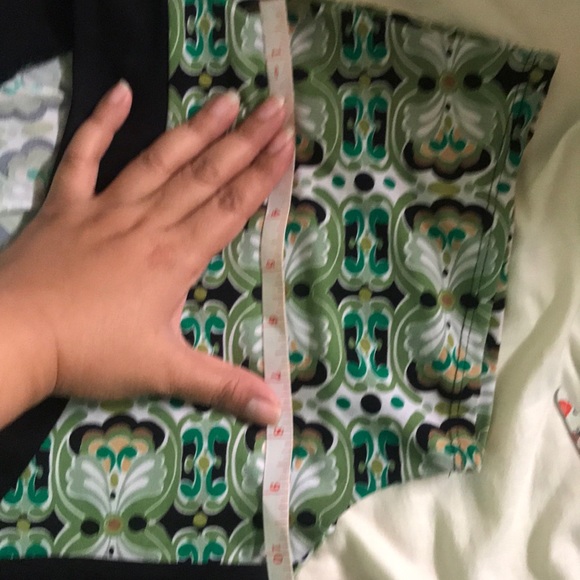 Green Print Deep Plunge Neckline with Bow Back - Picture 9 of 10